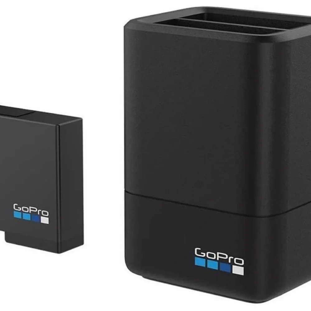 GoPro Gray Action Camera with Mount - Picture 2 of 3